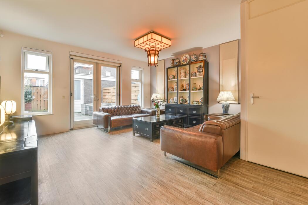 livingroom-vinyl-flooring